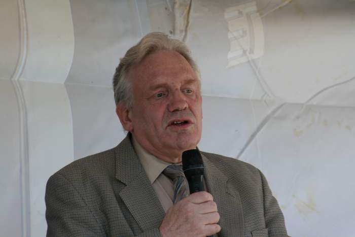 Prof O'Sullivan